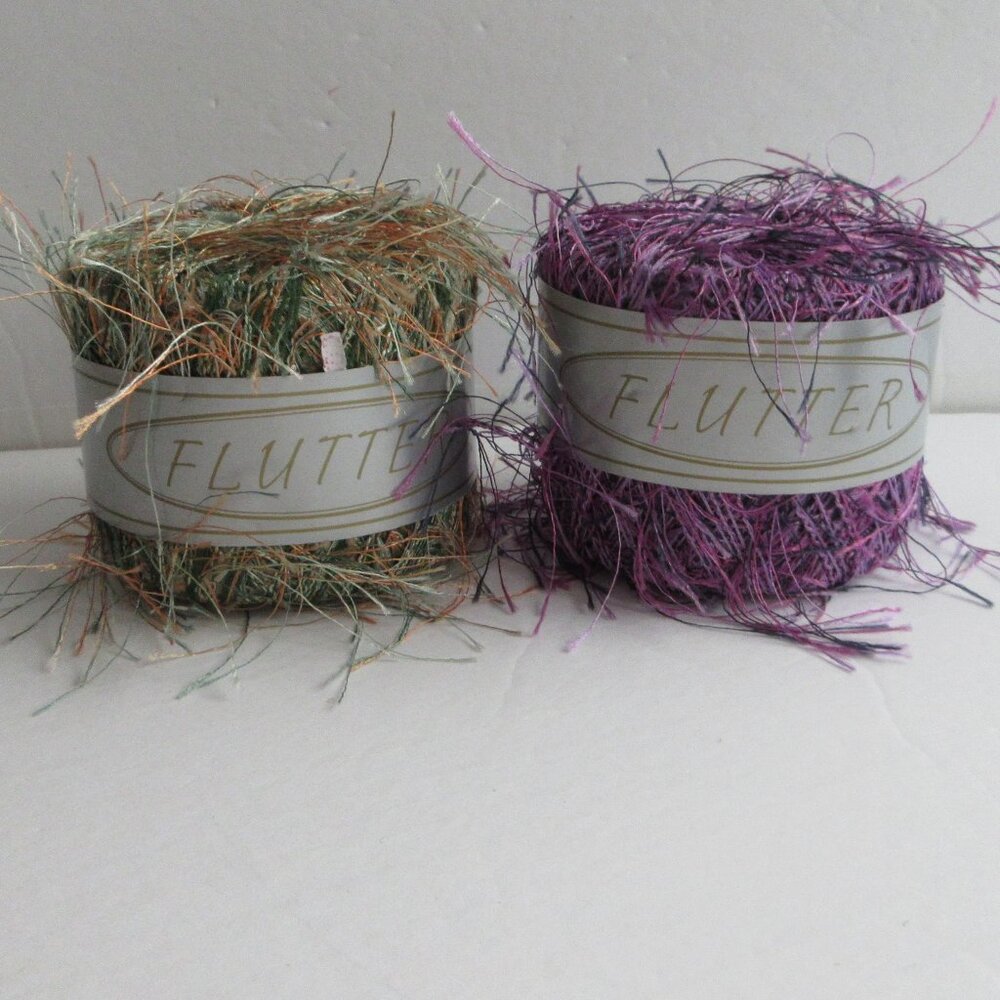 FLUTTER Yarn Eyelash #42 Purple & #14 Green 20g 75 yards * Made in Italy NEW